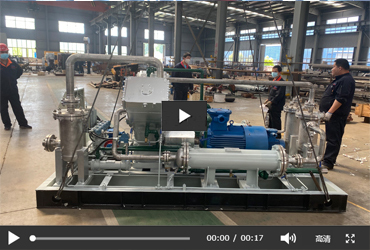 V型壓縮機(jī)發(fā)車現(xiàn)場(chǎng)